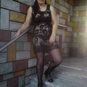 Cherche inconnu pour des folies nocturnes à Oyonnax Nina - rencontre-Cougar-Oyonnax