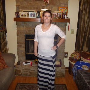 Naturiste en manque de compagnie Amandine - rencontre-Cougar-Poitiers