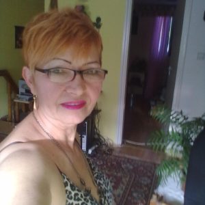Curieuse et excitée Laure - rencontre-Cougar-Levallois-Perret