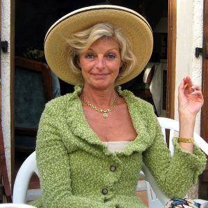 Femme expérimentée, gourmande et audacieuse Monique - rencontre-Cougar-Valence