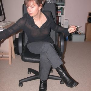 Nuit éclatée mais pas perdue Maggy - rencontre-Cougar-Ivry-sur-Seine