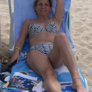Dimanche après-midi, j’écris une annonce au lieu de ranger mon placard! Fabienne - rencontre-Cougar-Carcassonne