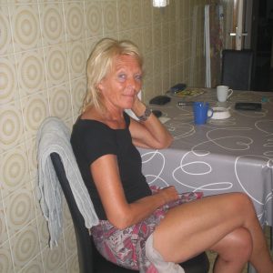 Léa - rencontre-MILF-Saint-Brieuc